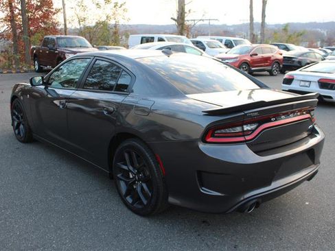 Used 2019 Dodge Charger Scat Pack image 6