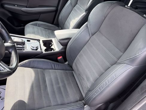 Used 2022 Mitsubishi Outlander SEL Black Edition FWD image 12