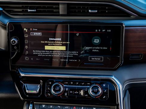 Used 2026 GMC Sierra 3500 Denali Ultimate image 25