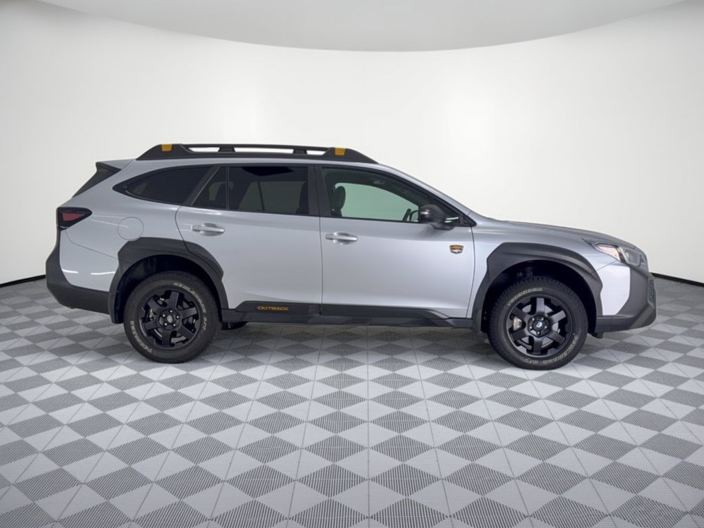 Used 2025 Subaru Outback Wilderness w/ Wilderness Package AWD/4WD image 8