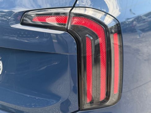 Certified 2024 Kia Telluride SX FWD image 15