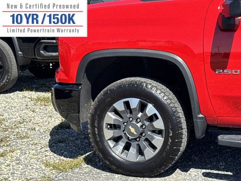 Used 2024 Chevrolet Silverado 2500 Custom w/ Custom Convenience Package image 13