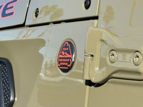 New 2026 Jeep Gladiator Mojave image 24