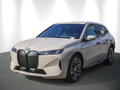 New 2026 BMW iX xDrive45 AWD/4WD image 3