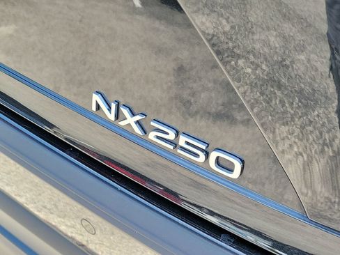 Used 2025 Lexus NX 250 FWD w/ Accessory Package (Z2) image 7