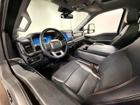Used 2023 Ford F250 Lariat w/ FX4 Off-Road Package AWD/4WD image 63