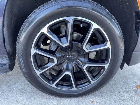 Used 2022 Chevrolet Tahoe RST w/ Luxury Package image 39