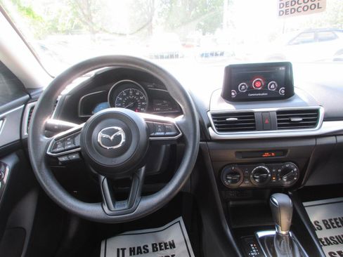 Used 2018 MAZDA MAZDA3 Sport FWD image 15