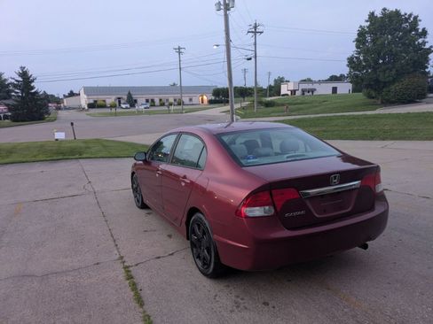 Used 2010 Honda Civic LX image 7