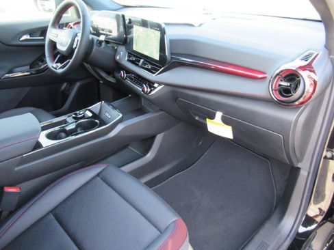 New 2026 Chevrolet Equinox RS w/ Convenience Package III FWD image 11