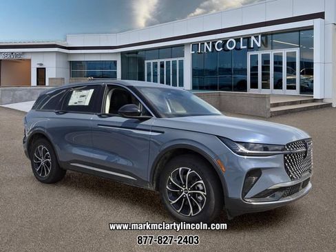 New 2026 Lincoln Nautilus Premier w/ Equipment Group 102A AWD/4WD image 5