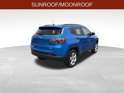 Used 2018 Jeep Compass Latitude w/ Popular Equipment Group AWD/4WD image 7
