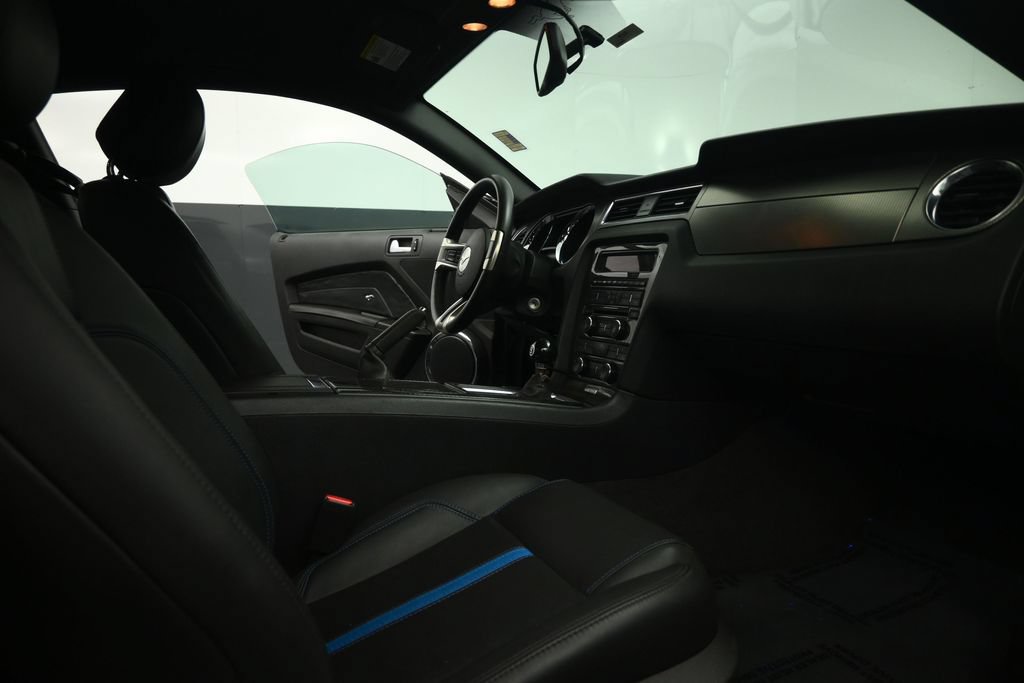 Used 2012 Ford Mustang GT Premium RWD image 52