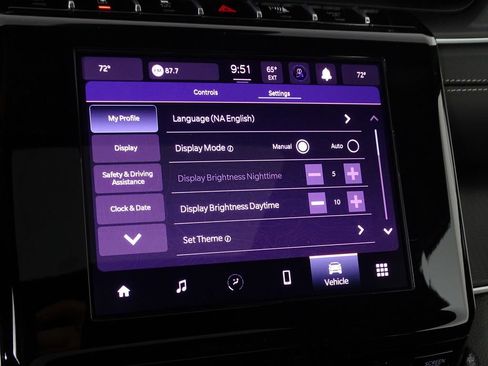 New 2025 Jeep Grand Cherokee L Laredo image 38