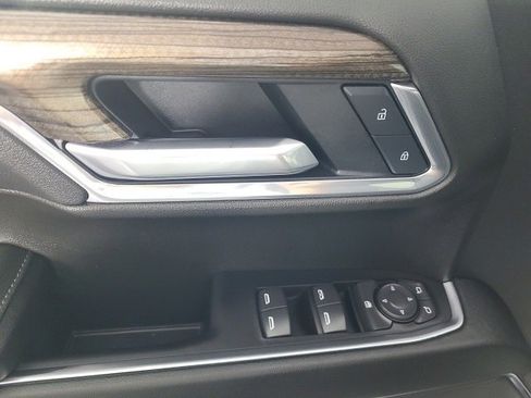 Used 2025 Chevrolet Silverado 1500 LT image 20