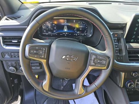 Used 2024 Chevrolet Tahoe RST w/ Luxury Package AWD/4WD image 4