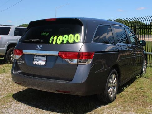 Used 2016 Honda Odyssey EX image 4