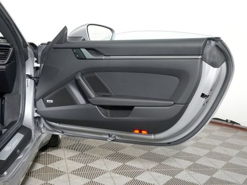 Certified 2024 Porsche 911 Carrera RWD image 39
