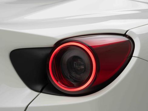 Used 2020 Ferrari Portofino image 41