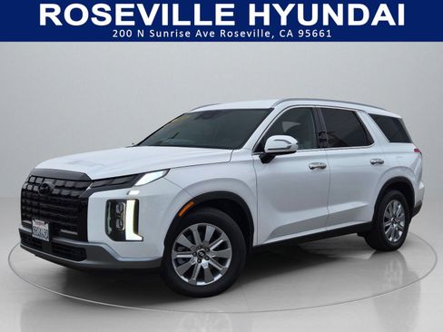 Certified 2025 Hyundai Palisade SEL image 1