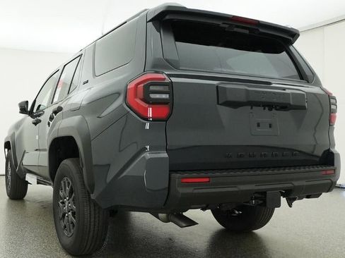 New 2026 Toyota 4Runner SR5 RWD image 22