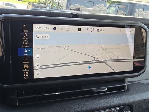 New 2025 Jeep Gladiator Willys image 9