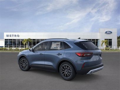 New 2025 Ford Escape SE