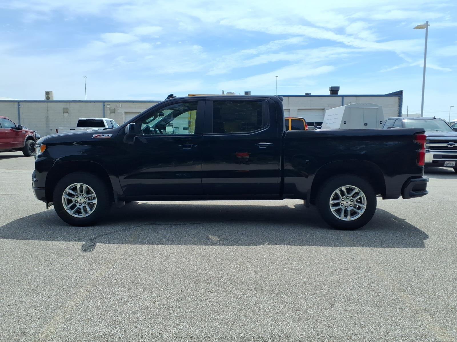 New 2026 Chevrolet Silverado 1500 RST AWD/4WD image 3