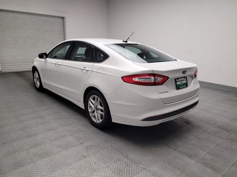 Used 2015 Ford Fusion SE FWD image 5