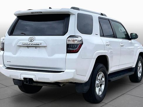 Used 2022 Toyota 4Runner SR5 Premium AWD/4WD image 13
