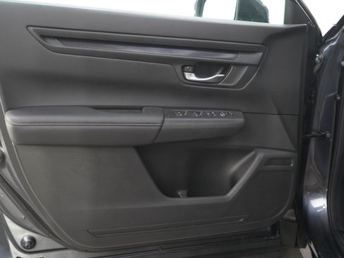 Used 2023 Honda CR-V EX image 18
