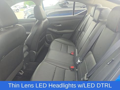 Used 2021 Nissan Sentra SR w/ SR Premium Package FWD image 6