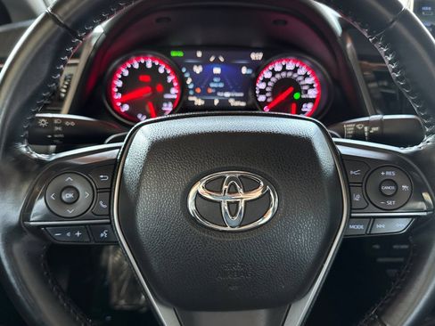 Used 2022 Toyota Camry XSE FWD image 29