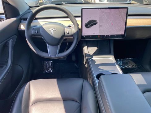 Used 2023 Tesla Model Y Long Range AWD/4WD image 12