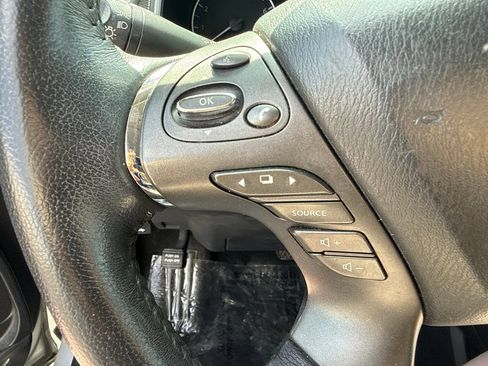 Used 2020 Nissan Murano SV AWD/4WD image 19