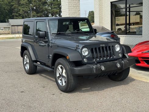Used 2018 Jeep Wrangler Sport image 17