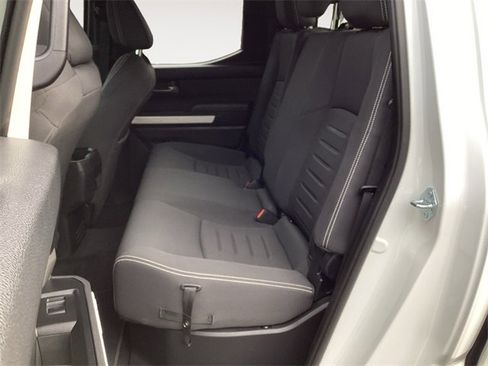 Used 2024 Toyota Tacoma TRD Sport image 13