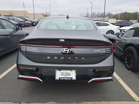 New 2026 Hyundai Sonata SEL image 4