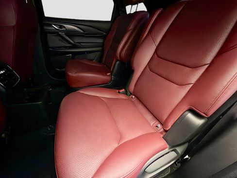 Used 2022 MAZDA CX-9 Carbon Edition image 13
