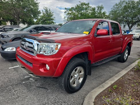 Used 2009 Toyota Tacoma PreRunner RWD image 3