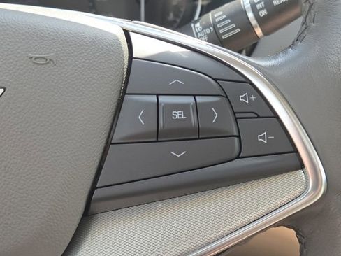 Used 2023 Cadillac XT5 Premium Luxury AWD/4WD image 16