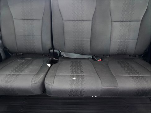 Used 2019 Ford F150 XLT w/ Equipment Group 302A Luxury AWD/4WD image 19