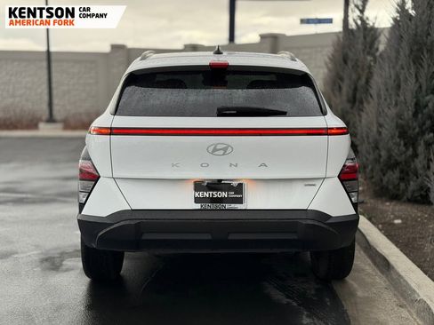 Used 2025 Hyundai Kona SEL image 7