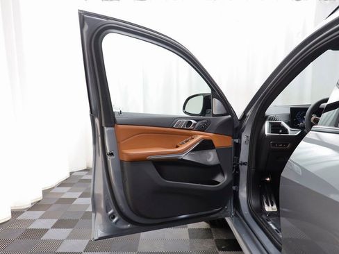 New 2026 BMW X7 M60i AWD/4WD image 4