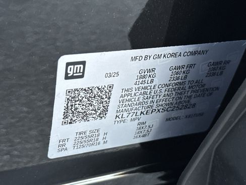 Used 2025 Chevrolet Trax ACTIV image 36