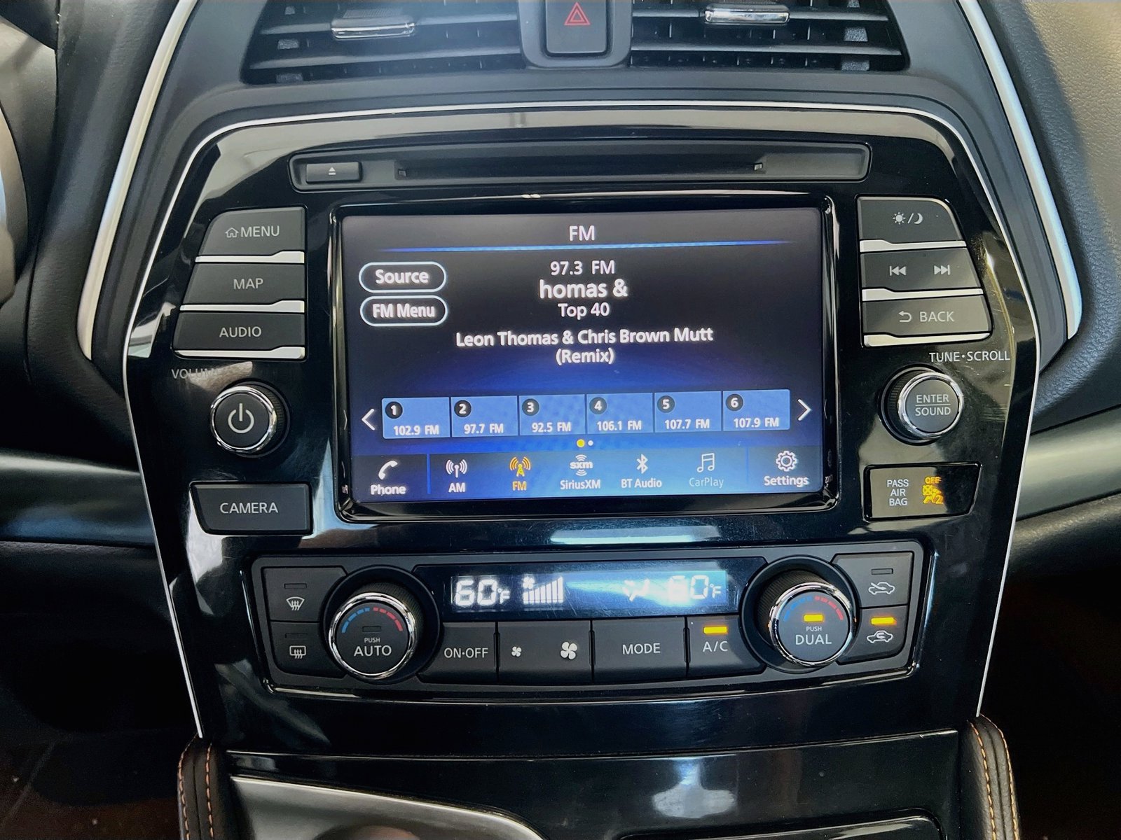 Used 2022 Nissan Maxima SR w/ Sport Mat Group FWD image 14