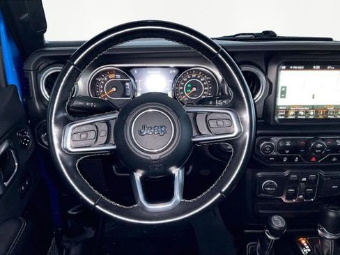 Used 2022 Jeep Wrangler Unlimited Sahara image 8