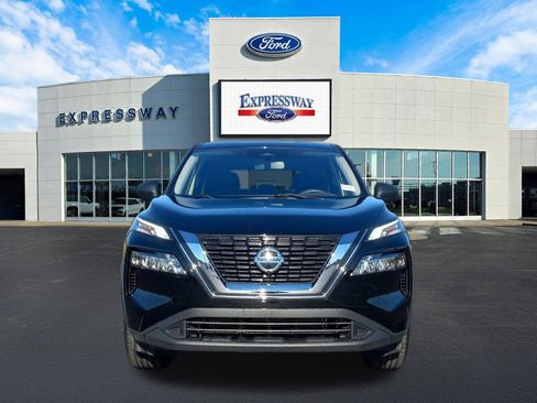 Used 2021 Nissan Rogue S image 3