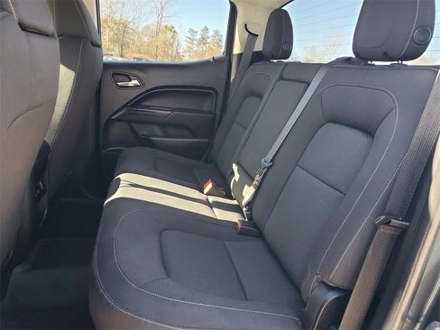 Used 2015 Chevrolet Colorado LT w/ LT Convenience Package image 23