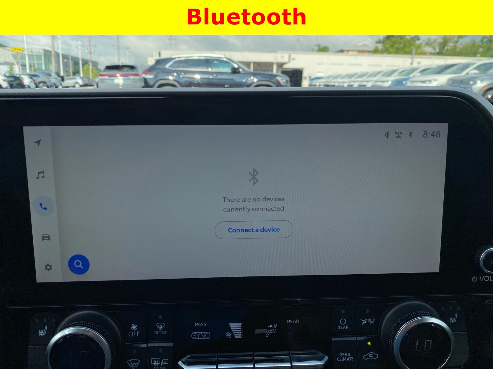 Used 2023 Toyota Highlander XLE AWD/4WD image 34